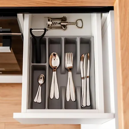 Sunset - Aproape De Plaja, Nou, Modern Constanţa