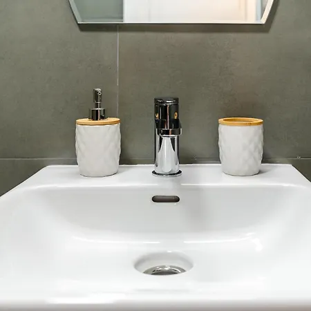 Sunset - Aproape De Plaja, Nou, Modern 아파트 *