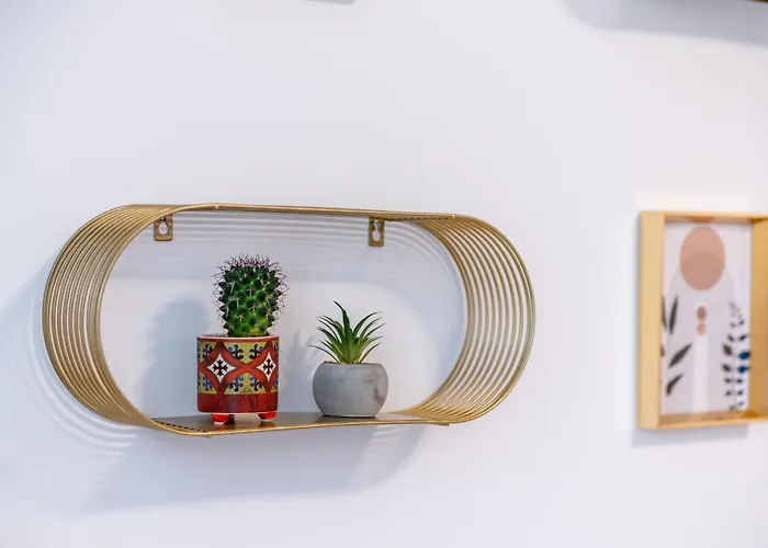 Sunset - Aproape De Plaja, Nou, Modern アパート