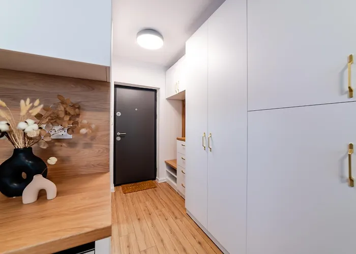 Sunset - Aproape De Plaja, Nou, Modern * コンスタンツァ