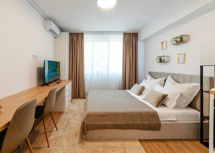 アパート Sunset - Aproape De Plaja, Nou, Modern コンスタンツァ