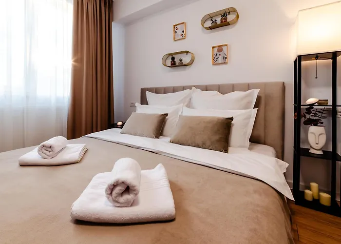 Sunset - Aproape De Plaja, Nou, Modern * コンスタンツァ